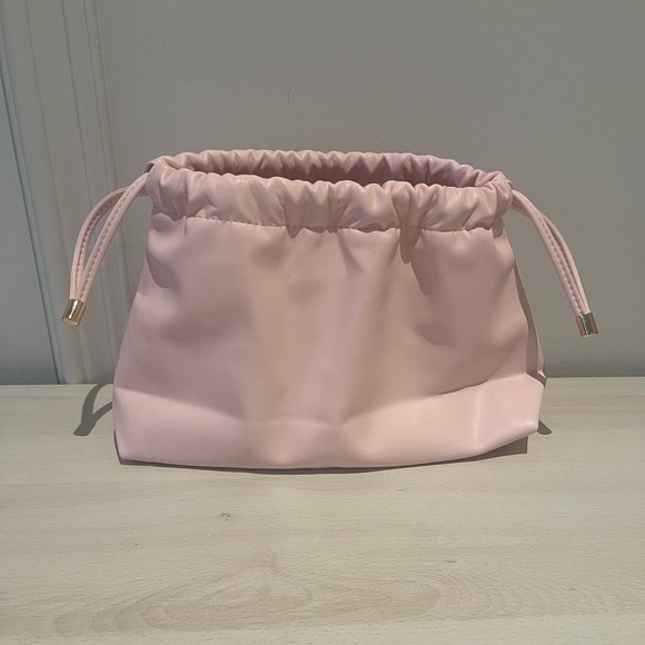 Lancôme makeup bag with Lancôme products - Picture 3 of 7